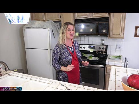 ❤️ Stepmom milking him in the kitchen before his date. ️❌ Fucking at en-gb.pornokey.ru ❌️